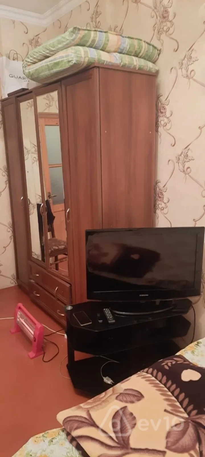 Kirayə verilir 1 otaqlı köhnə tikili 30 m²