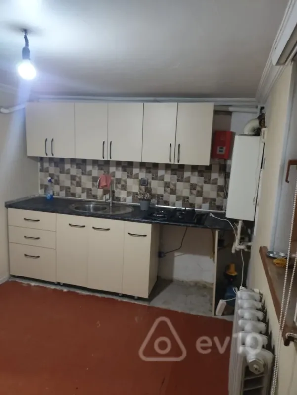 Kirayə verilir 2 otaqlı yeni tikili 60 m²