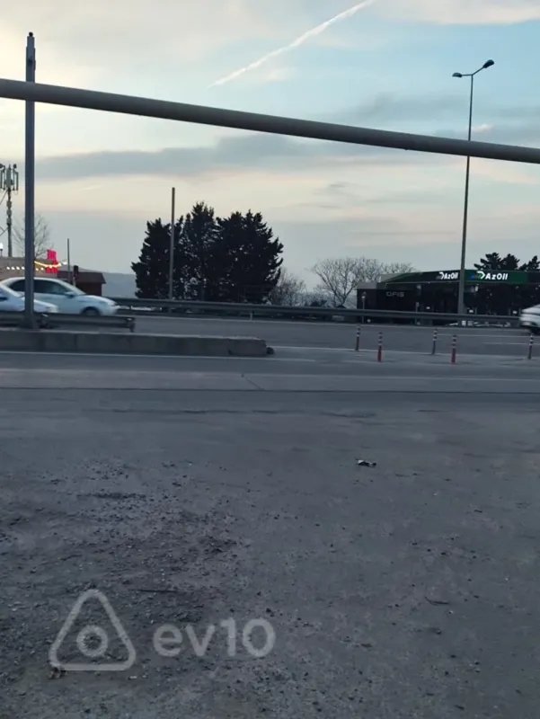 Kirayə verilir 2 otaqlı yeni tikili 60 m²