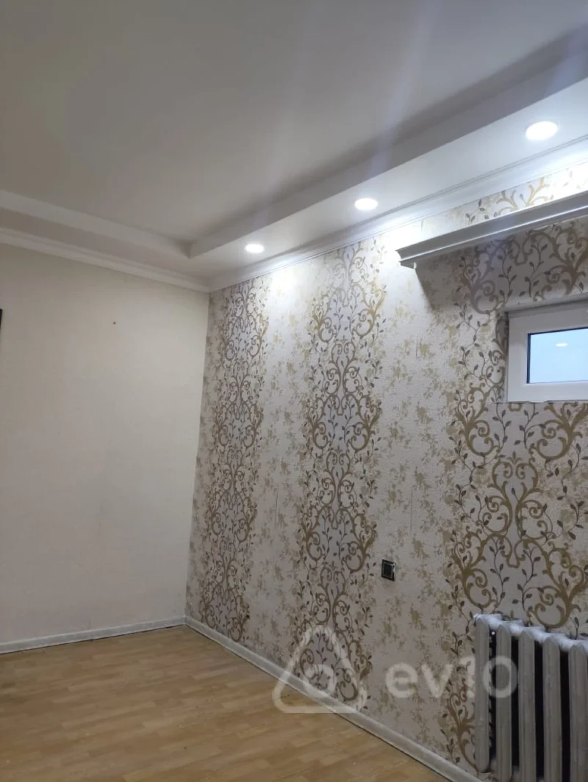 Kirayə verilir 2 otaqlı yeni tikili 60 m²