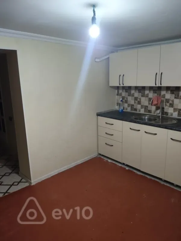 Kirayə verilir 2 otaqlı yeni tikili 60 m²