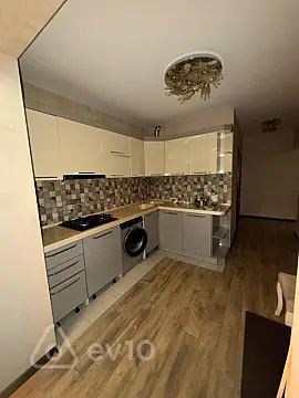 Kirayə verilir 2 otaqlı yeni tikili 60 m²
