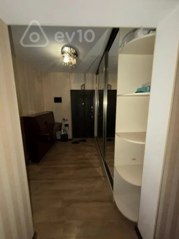 Kirayə verilir 2 otaqlı yeni tikili 60 m²