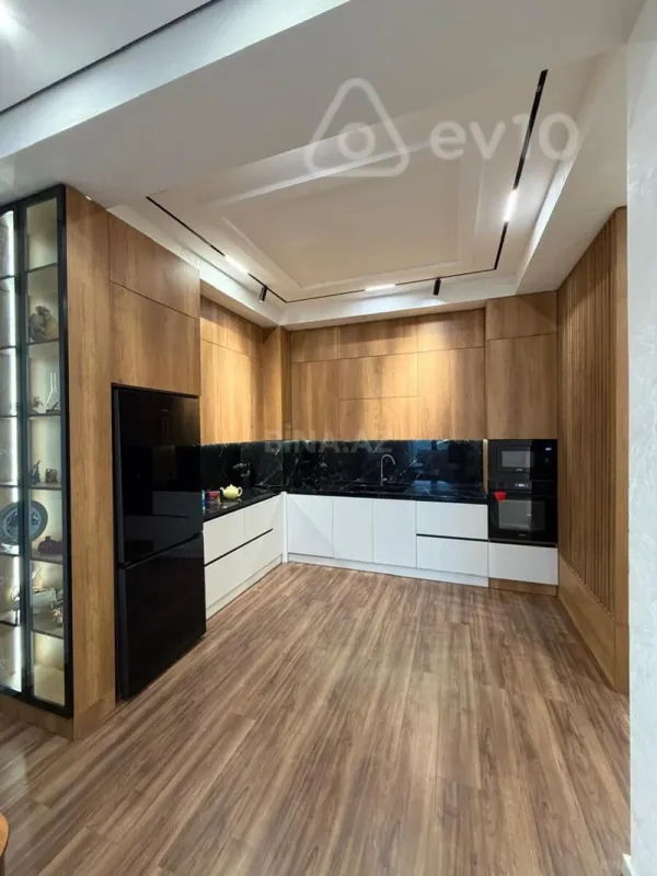 Kirayə verilir 3 otaqlı yeni tikili 120 m²