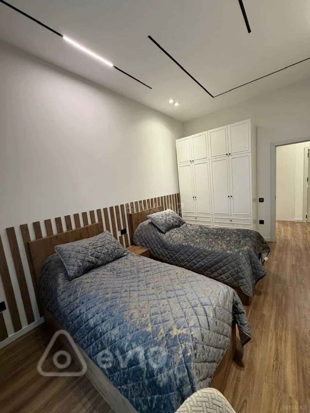 Kirayə verilir 3 otaqlı yeni tikili 120 m²