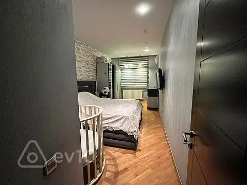 Satılır 3 otaqlı yeni tikili 136 m²