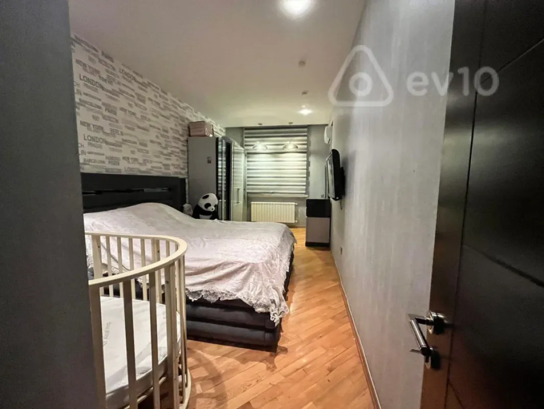 Satılır 3 otaqlı yeni tikili 136 m²
