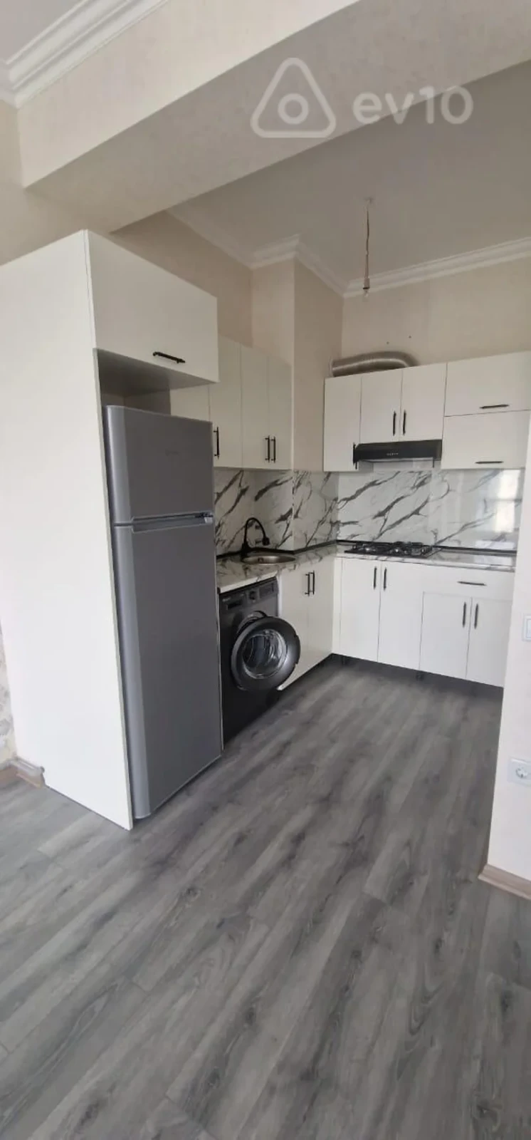 Satılır 2 otaqlı yeni tikili 47.7 m²