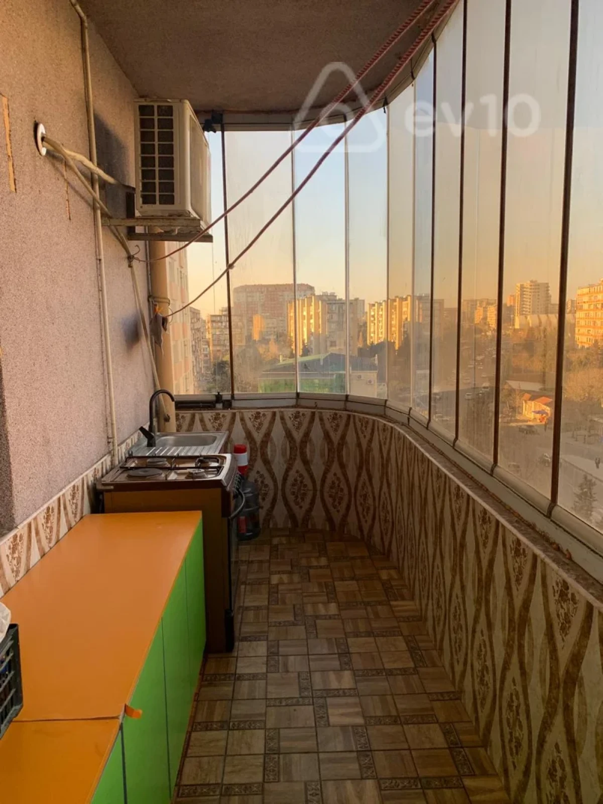 Kirayə verilir 3 otaqlı yeni tikili 100 m²