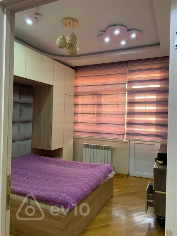 Kirayə verilir 3 otaqlı yeni tikili 100 m²