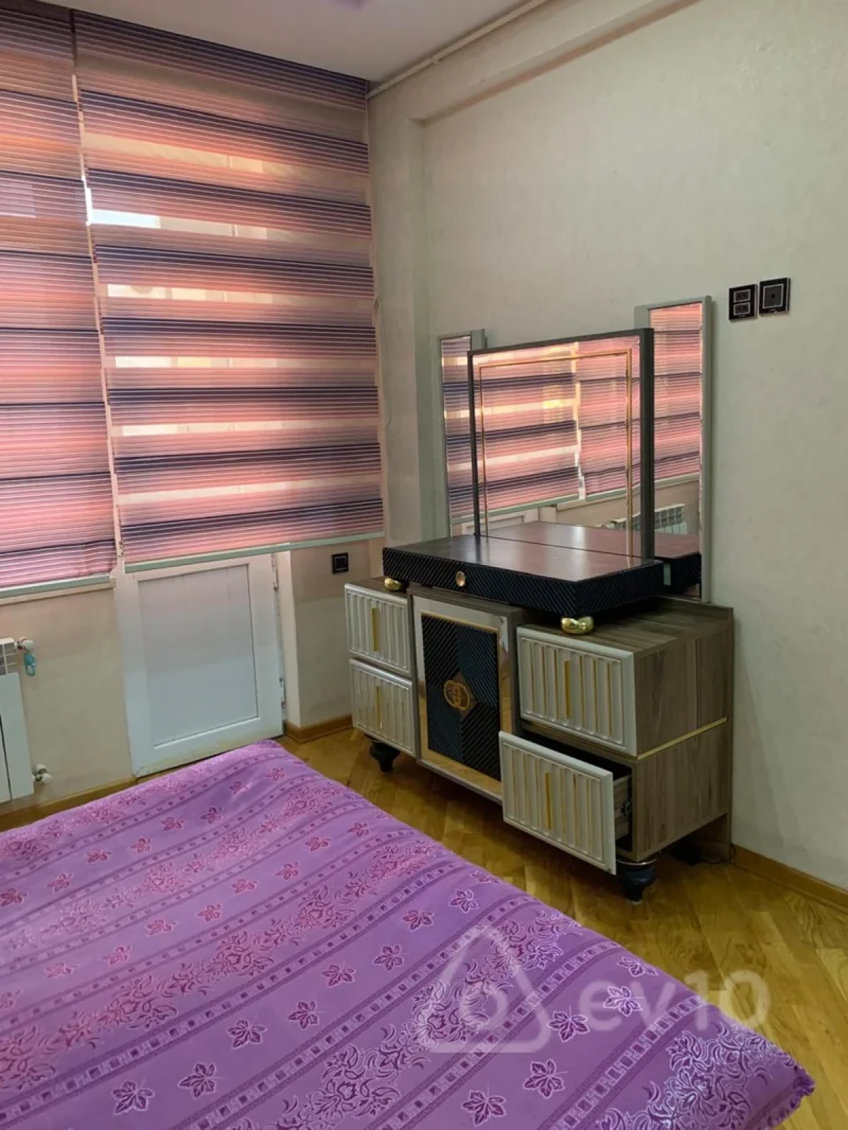 Kirayə verilir 3 otaqlı yeni tikili 100 m²