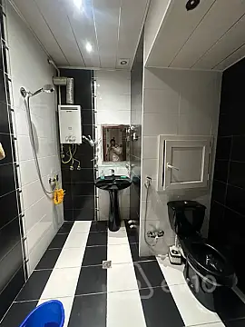 Satılır 3 otaqlı köhnə tikili 85 m²