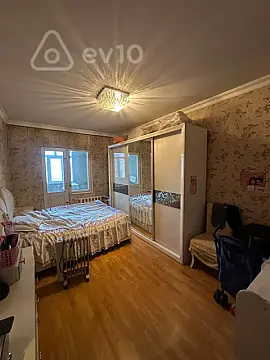 Satılır 3 otaqlı köhnə tikili 85 m²