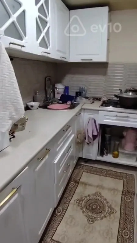 Kirayə verilir 2 otaqlı həyət evi 68 m²