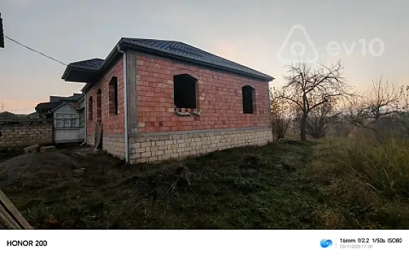 Satılır 4 otaqlı həyət evi 100 m² — Quba 4 otaq 100.00 m²