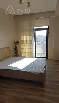 Kirayə verilir 2 otaqlı yeni tikili 85 m²