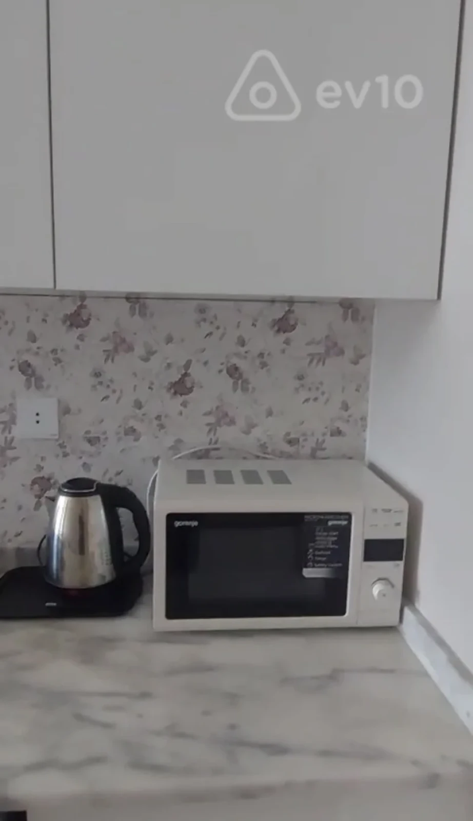 Kirayə verilir 2 otaqlı yeni tikili 85 m²