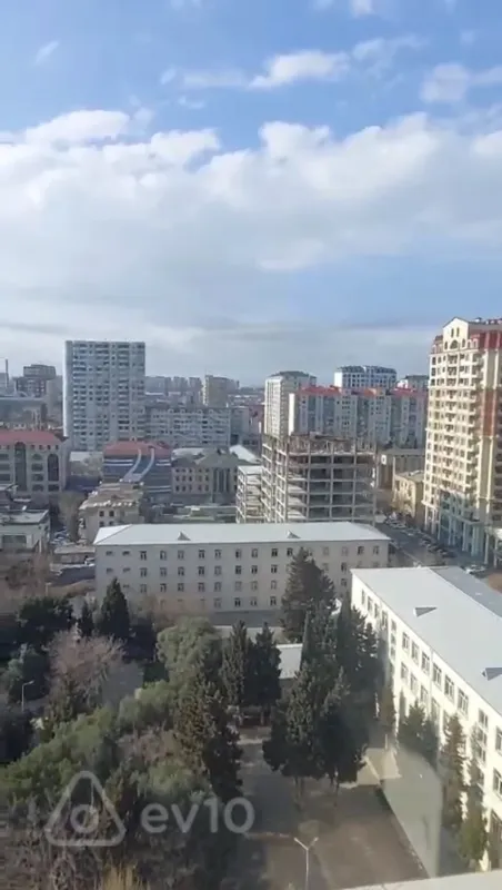 Kirayə verilir 2 otaqlı yeni tikili 85 m²