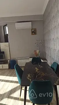 Kirayə verilir 2 otaqlı yeni tikili 85 m²