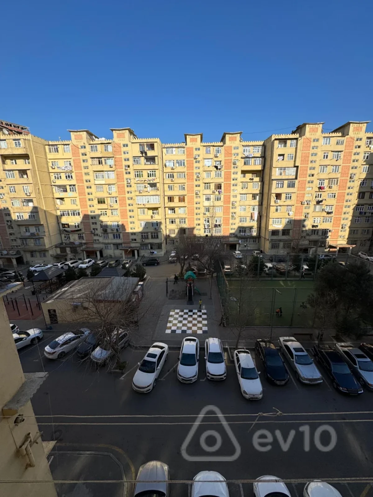 Kirayə verilir 3 otaqlı köhnə tikili 80 m²