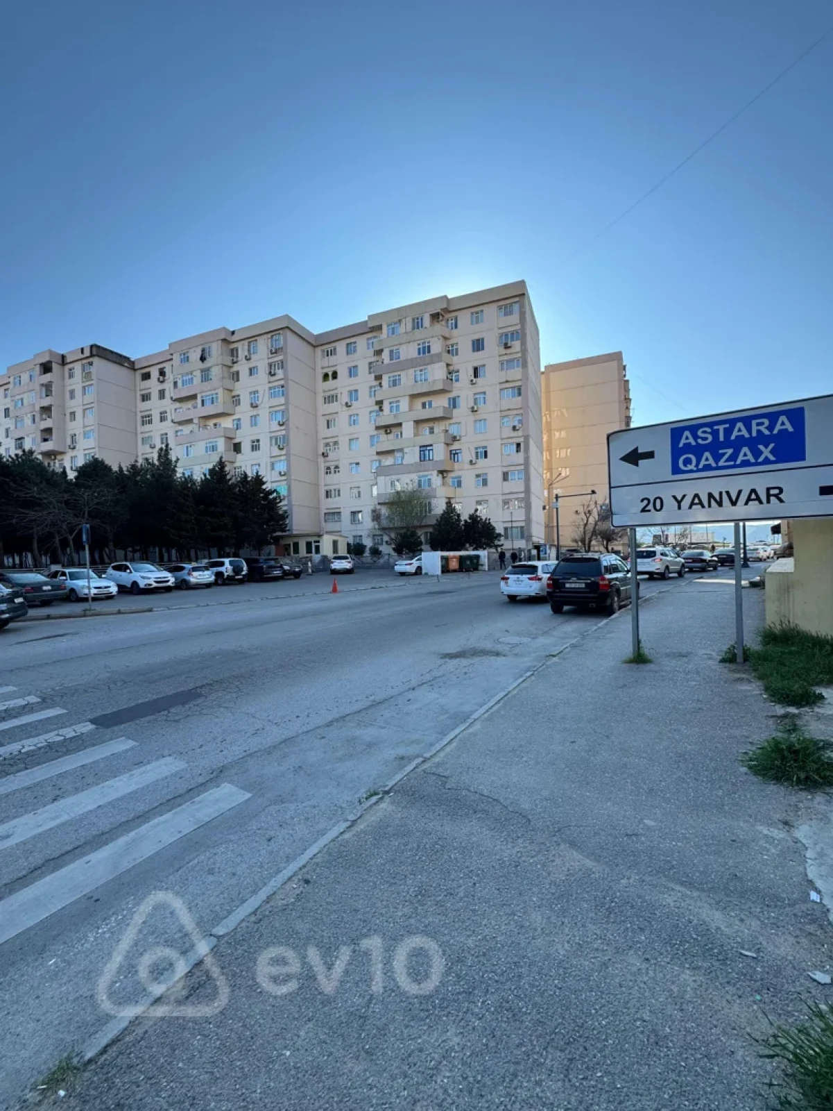 Kirayə verilir 3 otaqlı köhnə tikili 80 m²