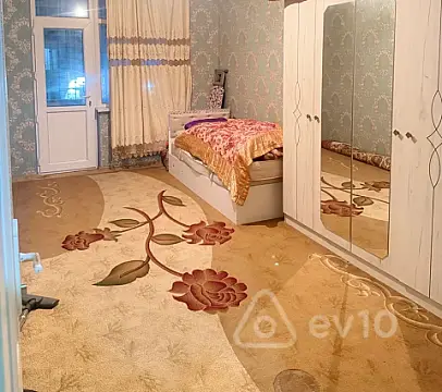 Kirayə verilir 3 otaqlı yeni tikili 110 m²