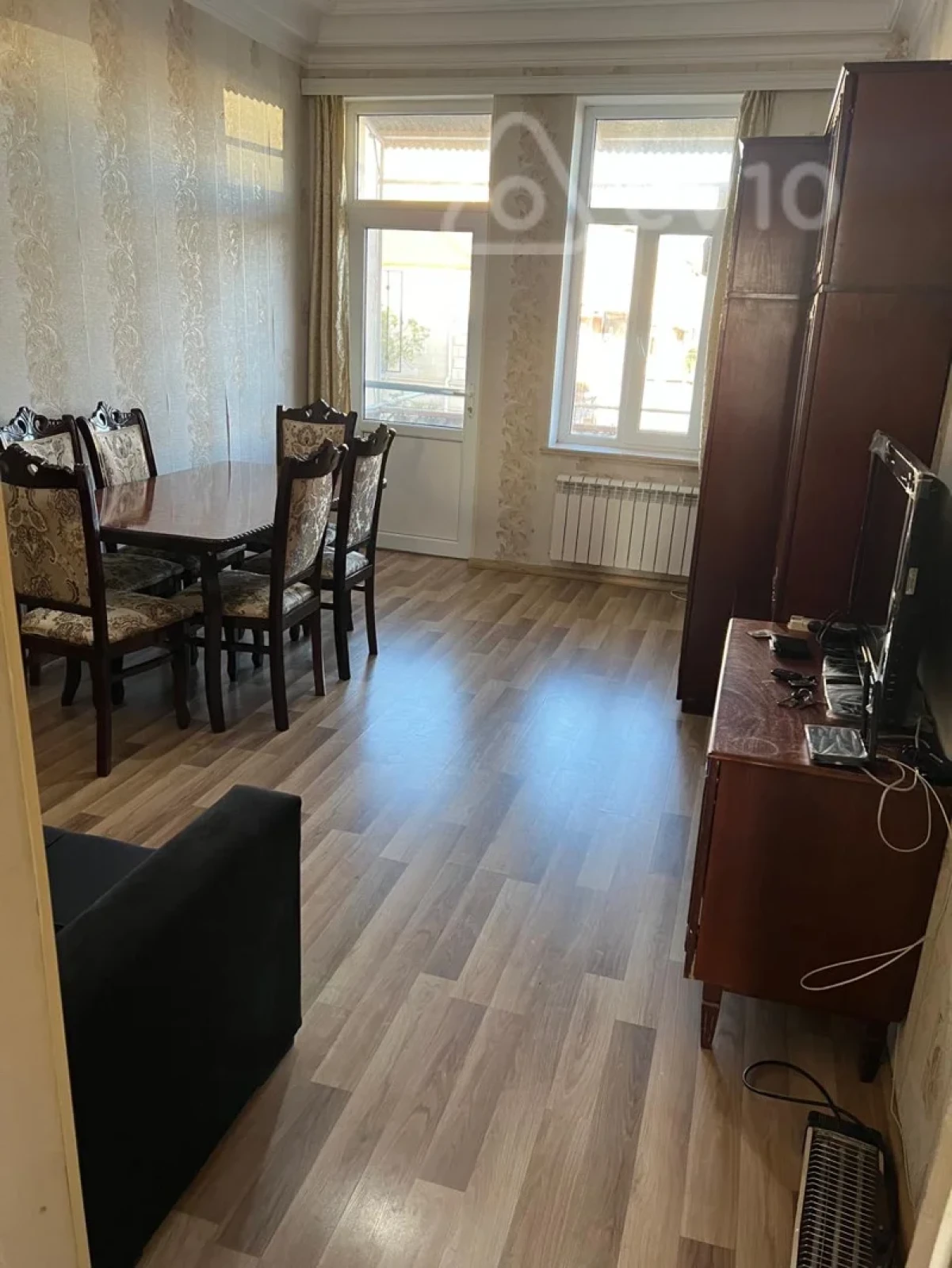 Kirayə verilir 2 otaqlı köhnə tikili 55 m²