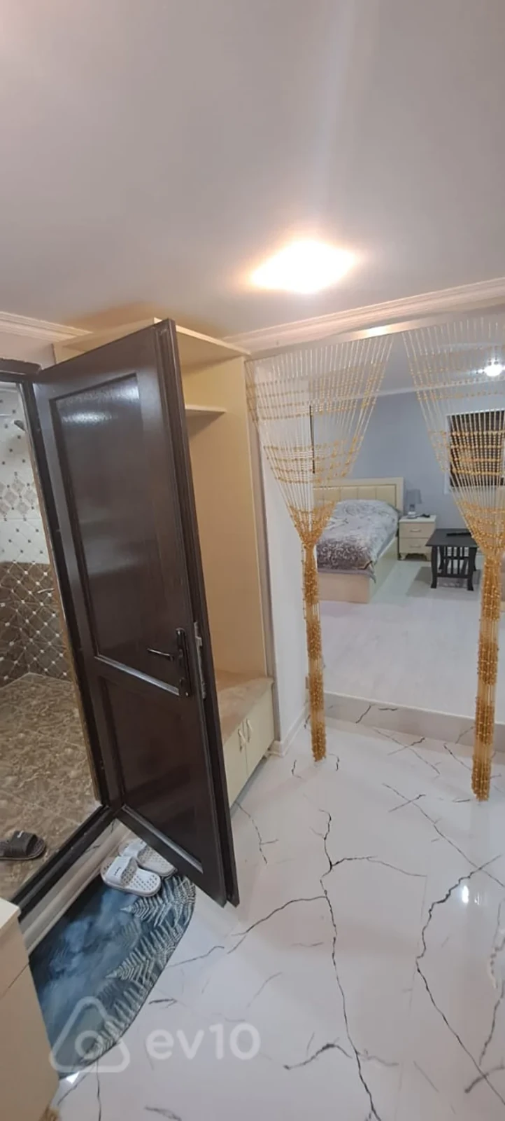 Kirayə verilir 1 otaqlı köhnə tikili 30 m²