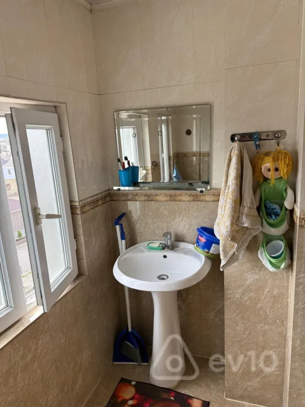 Satılır 4 otaqlı yeni tikili 86.7 m²