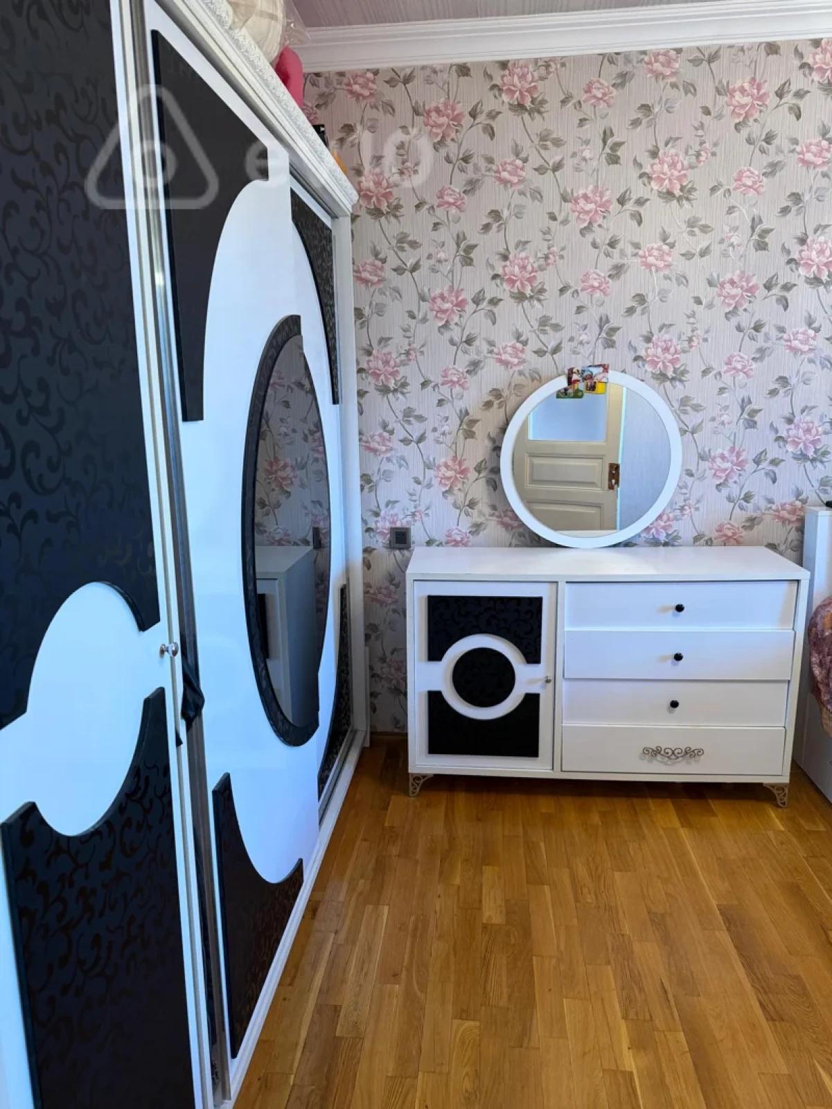 Satılır 4 otaqlı yeni tikili 86.7 m²