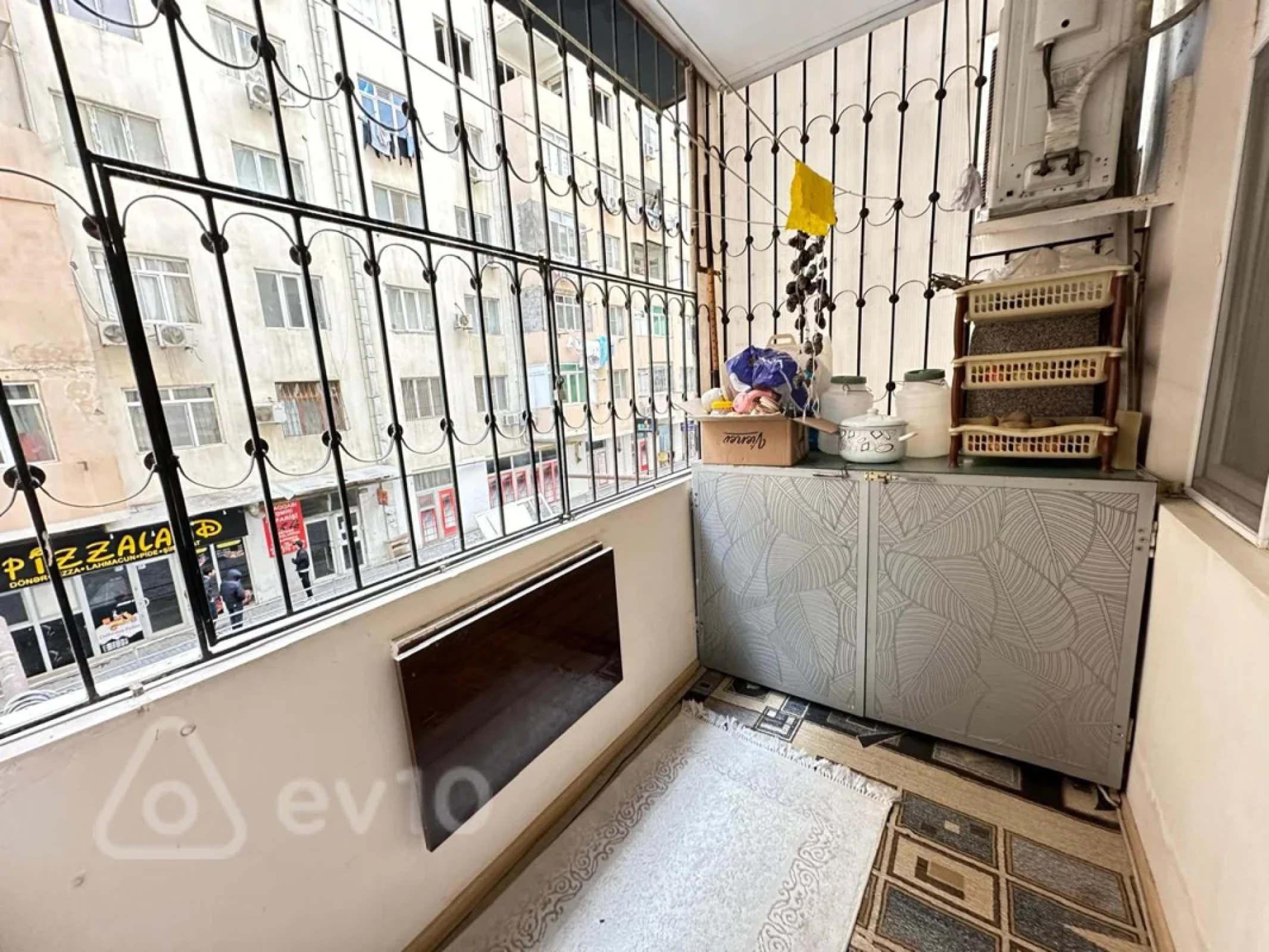 Kirayə verilir 3 otaqlı yeni tikili 120 m²