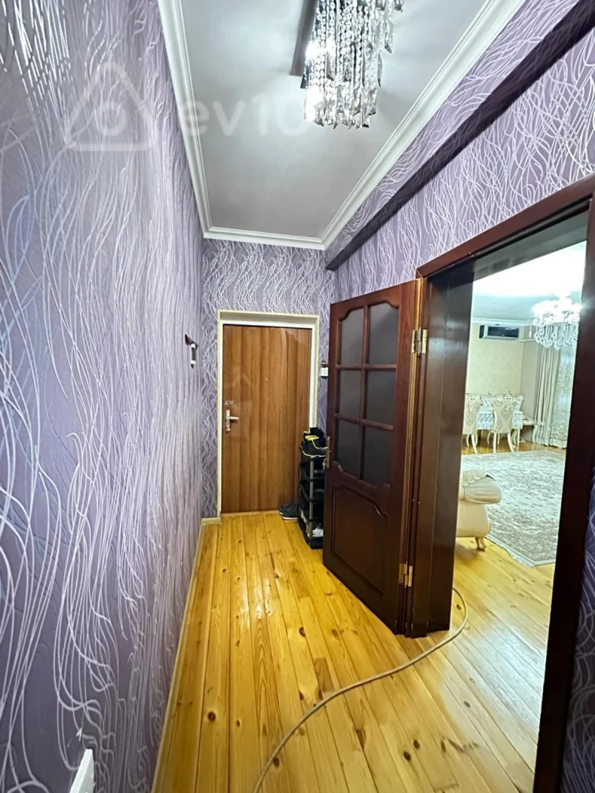 Kirayə verilir 3 otaqlı yeni tikili 120 m²