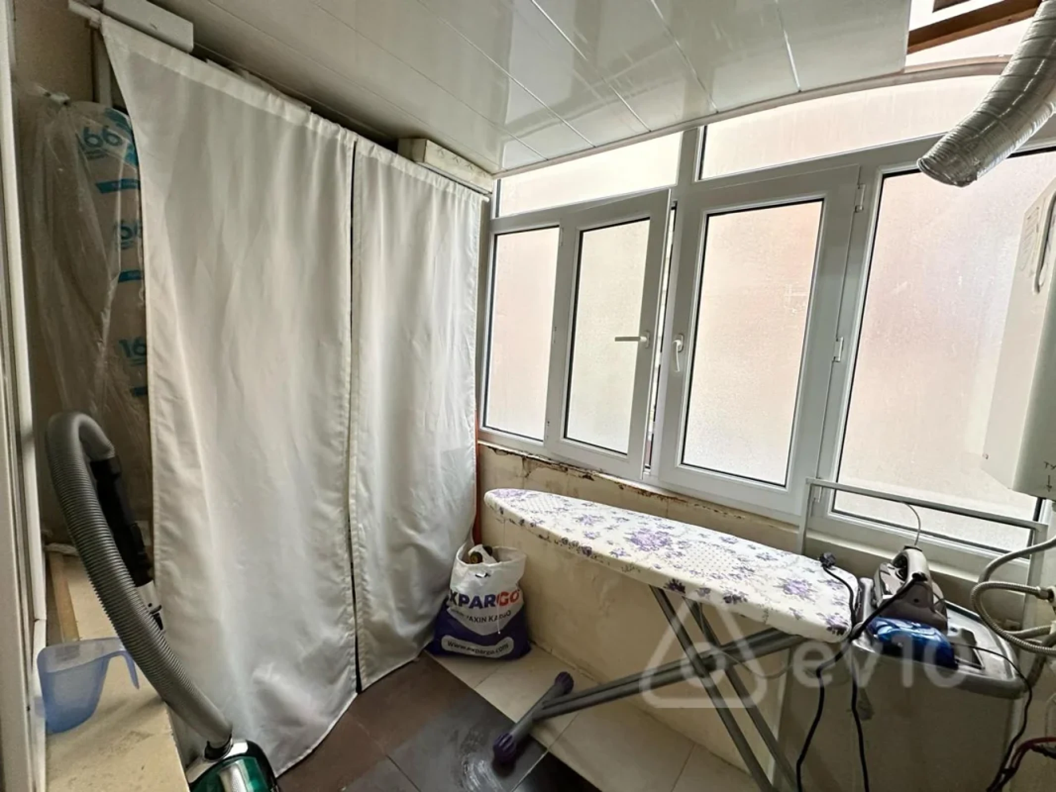 Kirayə verilir 3 otaqlı yeni tikili 120 m²