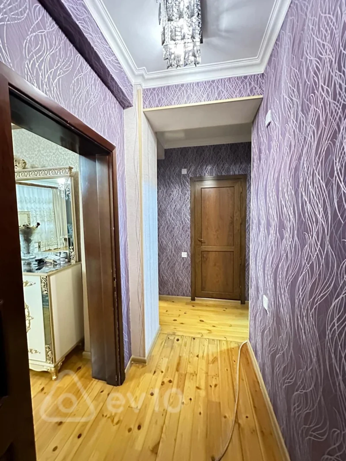 Kirayə verilir 3 otaqlı yeni tikili 120 m²