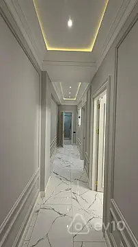 Kirayə verilir 3 otaqlı yeni tikili 130 m²