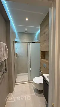 Kirayə verilir 3 otaqlı yeni tikili 130 m²