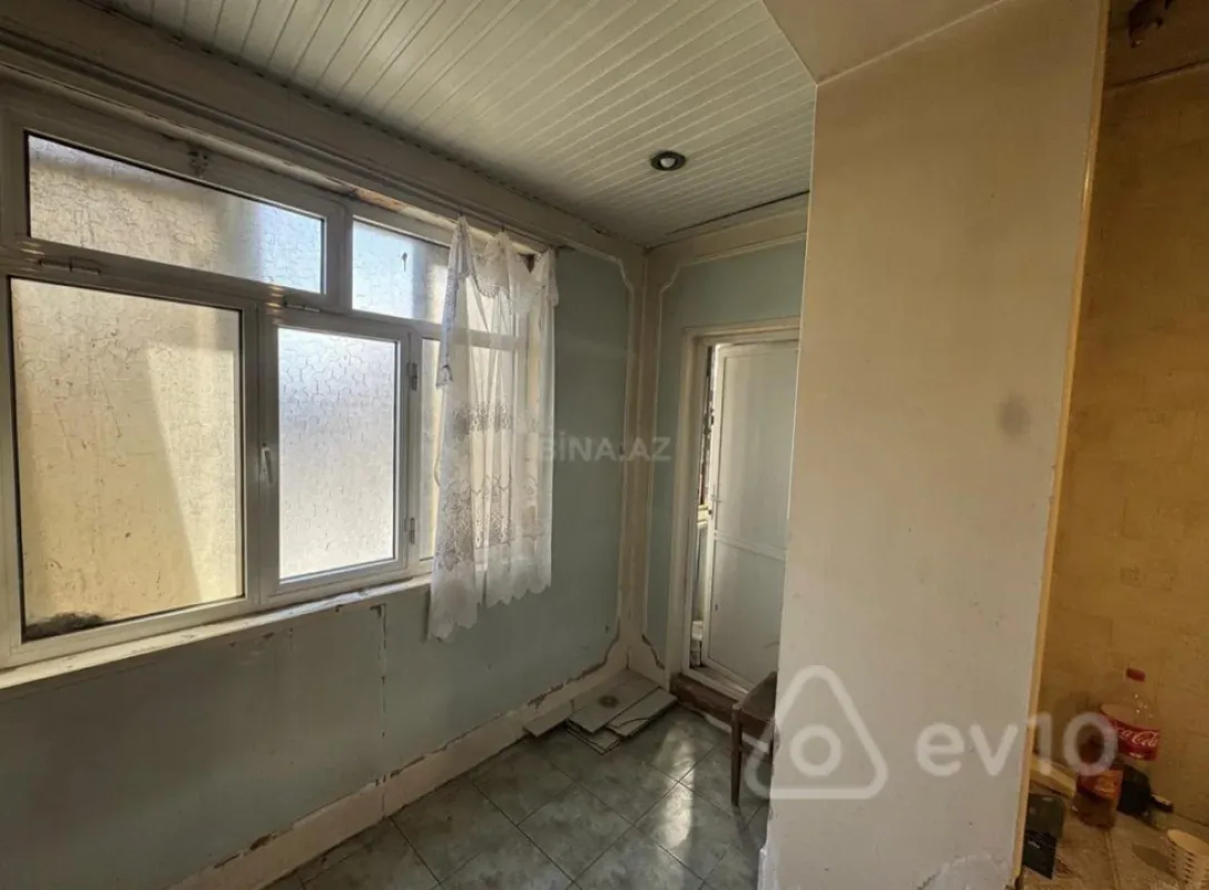 Satılır 3 otaqlı yeni tikili 75 m²