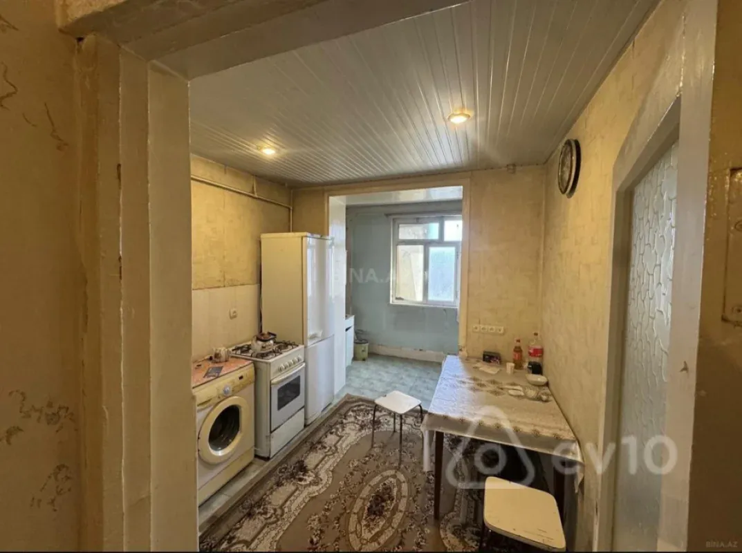 Satılır 3 otaqlı yeni tikili 75 m²