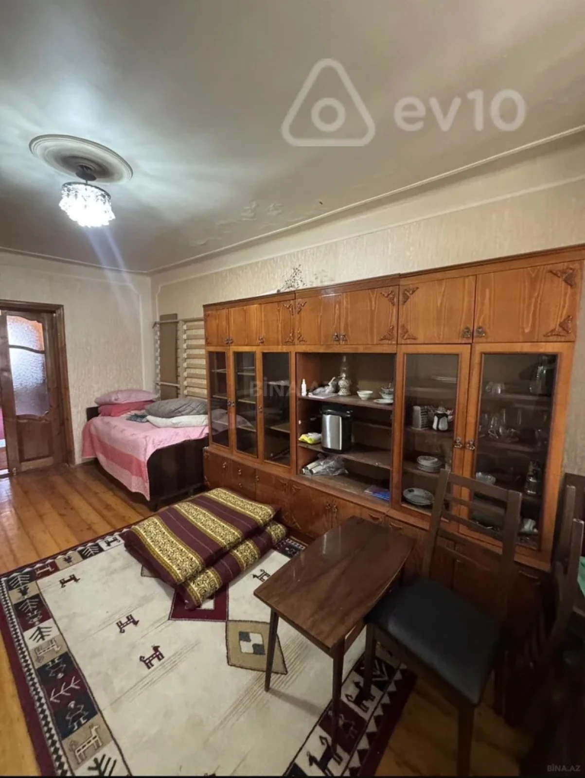 Satılır 3 otaqlı yeni tikili 75 m²