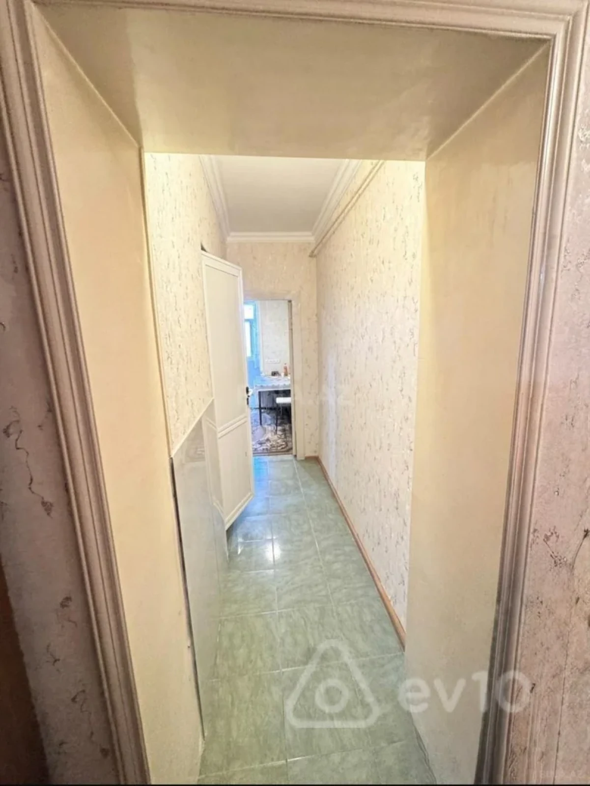 Satılır 3 otaqlı yeni tikili 75 m²