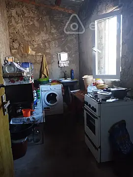 Satılır 2 otaqlı köhnə tikili 68 m²