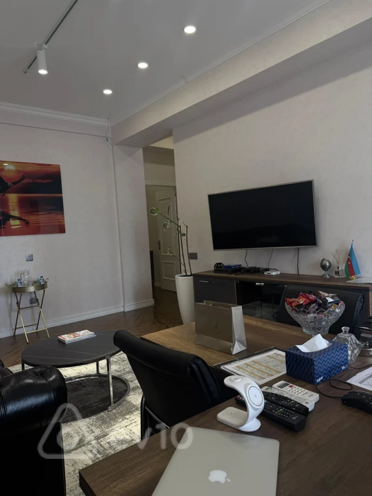 Kirayə verilir 5 otaqlı ofis 230 m²