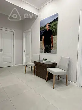 Kirayə verilir 5 otaqlı ofis 230 m²