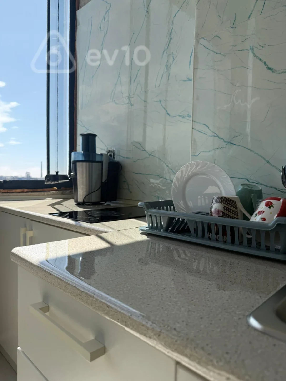 Kirayə verilir 5 otaqlı ofis 230 m²