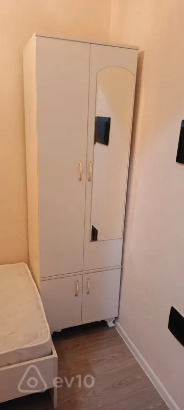 Kirayə verilir 1 otaqlı yeni tikili 40 m²