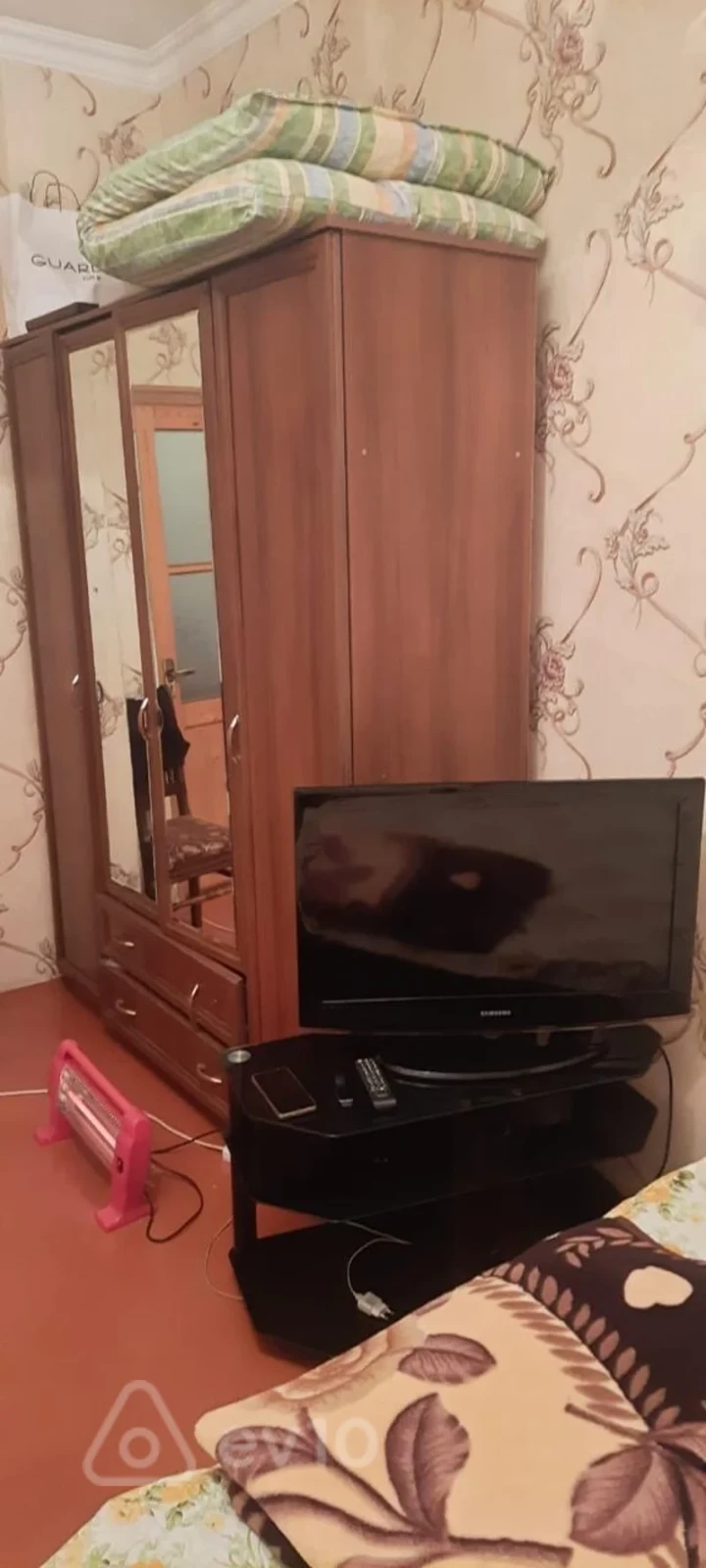 Kirayə verilir 1 otaqlı köhnə tikili 30 m²