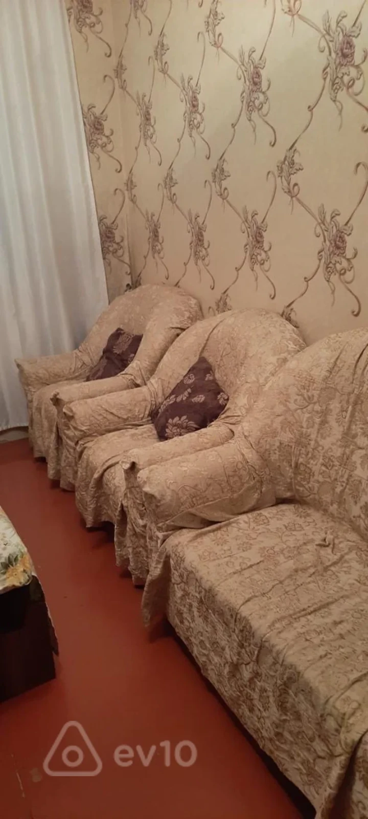 Kirayə verilir 1 otaqlı köhnə tikili 30 m²