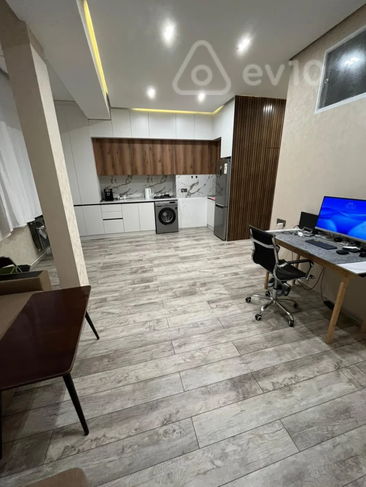 Kirayə verilir 2 otaqlı yeni tikili 45 m²