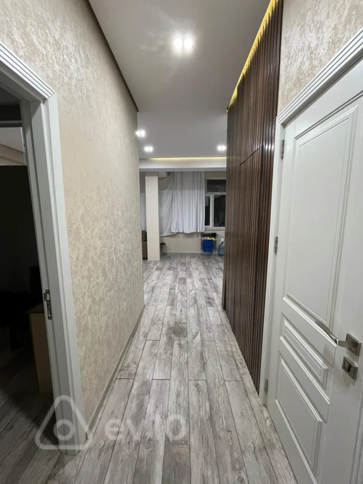 Kirayə verilir 2 otaqlı yeni tikili 45 m²