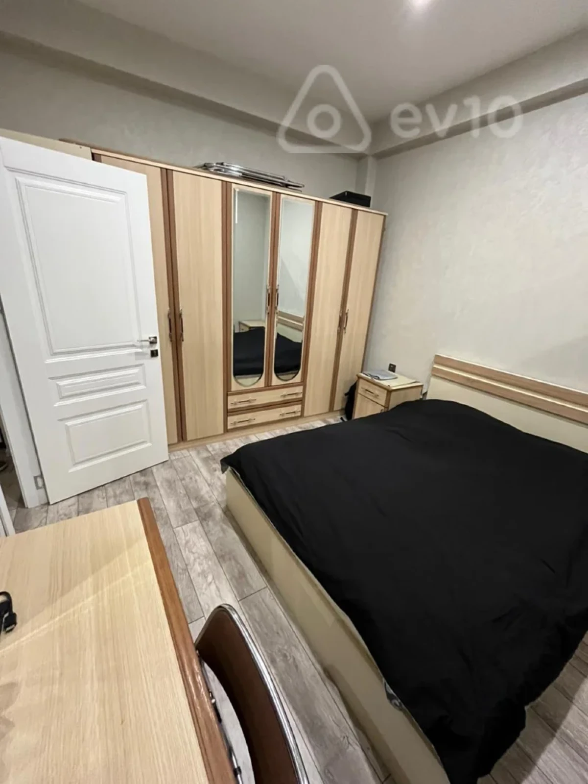 Kirayə verilir 2 otaqlı yeni tikili 45 m²